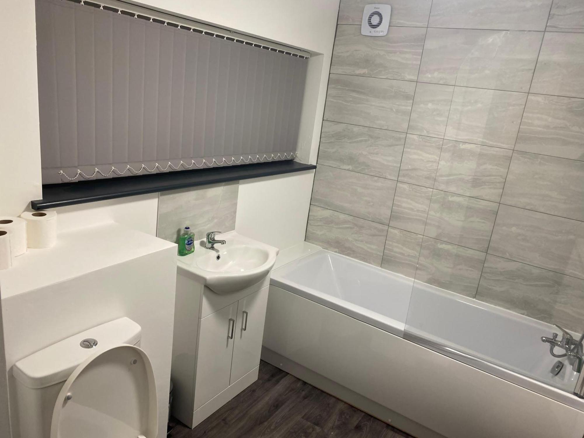 Houghton Guest House 2 Stoke-on-Trent エクステリア 写真